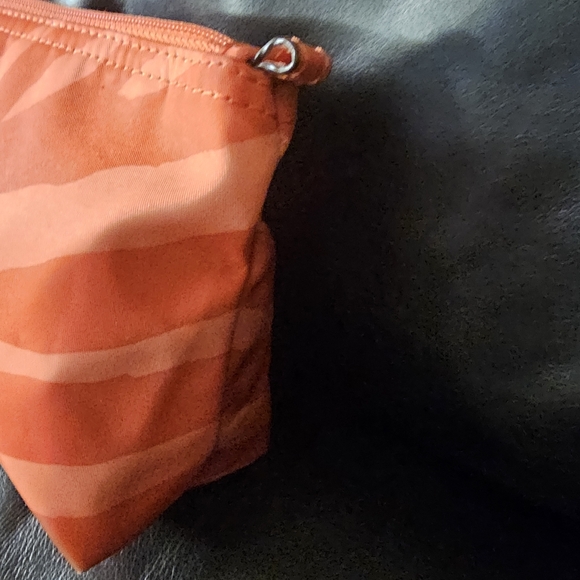 Coach Tangerine Chevron Nylon Makeup bag EUC - Picture 4 of 14